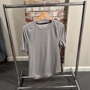 Lululemon T Shirt Men Medium